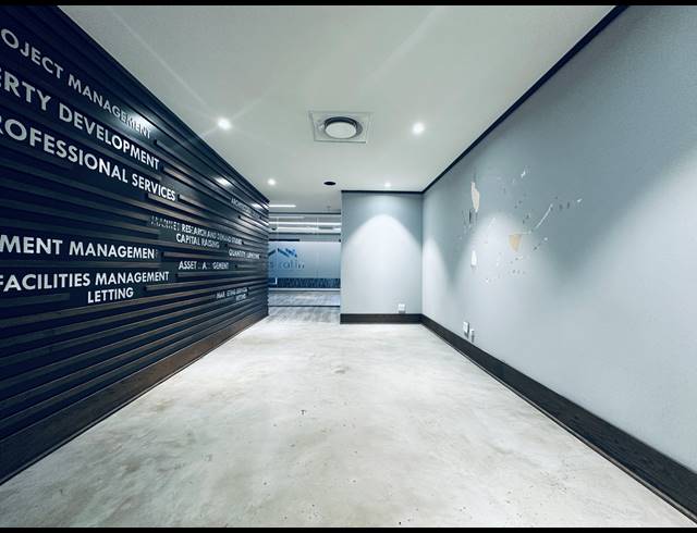 733.40M² OFFICE TO LET IN WOODMEAD